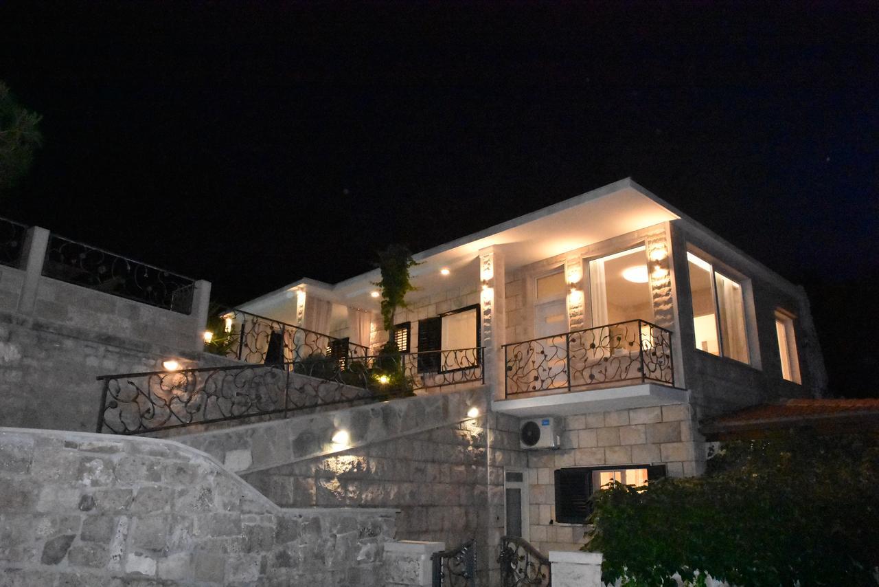 Villa Sky With Stunning View Selca  Bagian luar foto